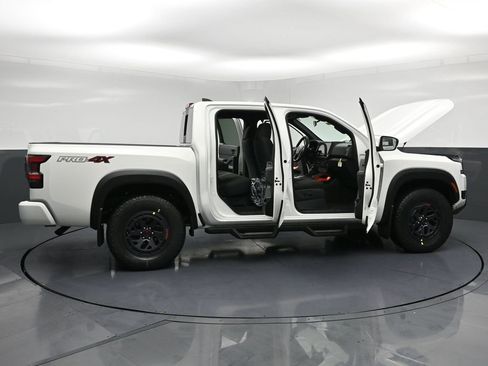 New 2026 Nissan Frontier PRO-4X w/ Tow Package image 33