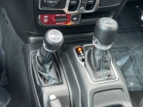 Used 2023 Jeep Wrangler Unlimited Rubicon 4xe w/ Cold Weather Group image 25