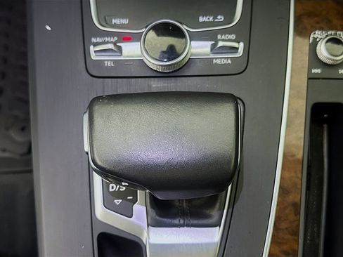 Used 2018 Audi Q5 2.0T Premium Plus w/ Premium Plus Package image 20