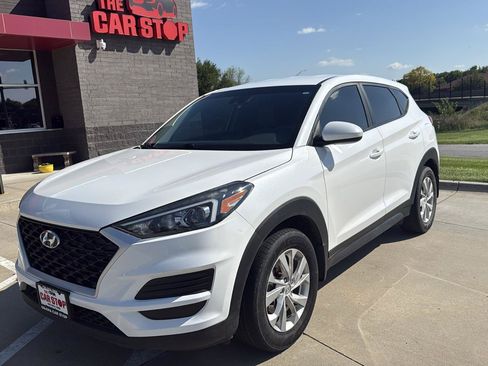 Used 2019 Hyundai Tucson SE w/ Cargo Package AWD/4WD image 2