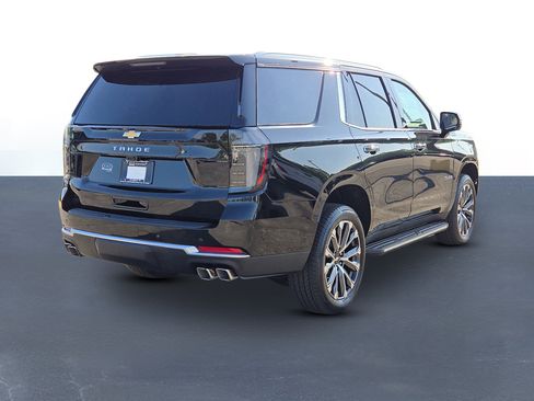 New 2026 Chevrolet Tahoe High Country w/ Sun And Tow Package AWD/4WD image 5