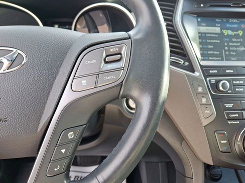 Used 2017 Hyundai Santa Fe SE Ultimate w/ SE Ultimate Tech Package 03 image 24