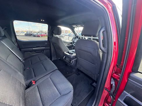 Certified 2022 Ford F150 XLT w/ Equipment Group 302A High image 18