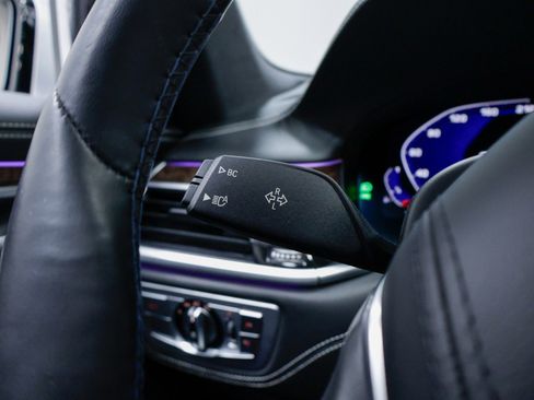 Used 2020 BMW ALPINA B7 xDrive w/ Luxury Rear Seating Package image 53