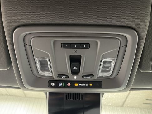 New 2026 Chevrolet Silverado 1500 LTZ w/ Z71 Off-Road Package AWD/4WD image 23
