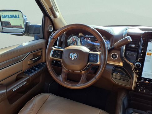 Used 2022 RAM 3500 Limited image 14