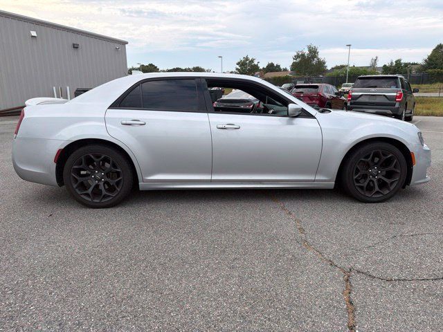 Used 2020 Chrysler 300 S RWD image 2