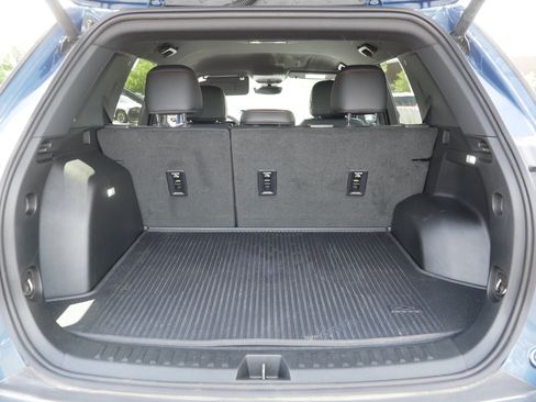 Used 2026 Chevrolet Equinox RS w/ Safety and Technology Package AWD/4WD image 17