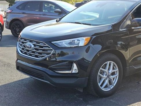 Used 2021 Ford Edge SEL w/ Convenience Package image 16