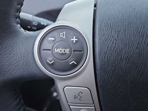Used 2010 Toyota Prius Five image 24