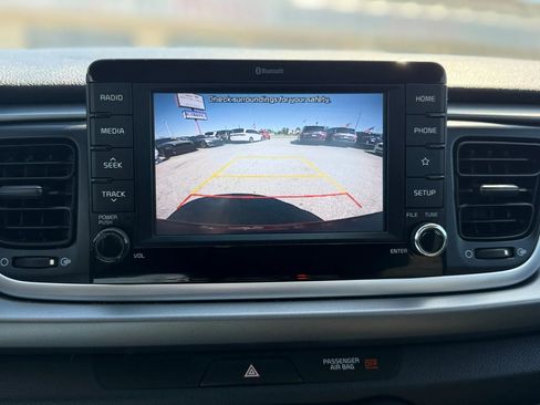 Used 2019 Kia Rio S image 23