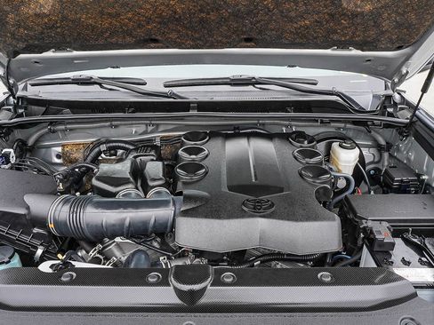 Certified 2024 Toyota 4Runner TRD Sport image 27