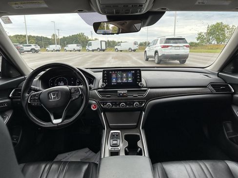 Used 2022 Honda Accord Touring image 18