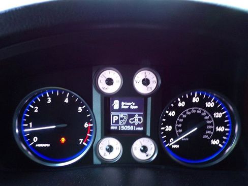 Used 2009 Lexus LX 570 4WD image 42
