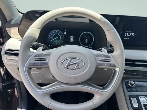 Used 2024 Hyundai Palisade Limited AWD/4WD image 15