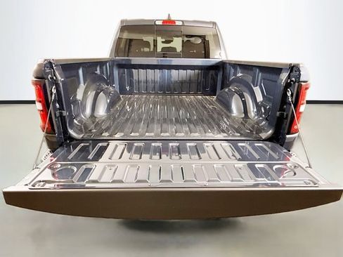 New 2026 RAM 1500 Big Horn AWD/4WD image 24