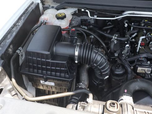 Used 2018 GMC Canyon SLT w/ Driver Alert Package RWD image 13