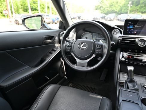 Used 2023 Lexus IS 300 AWD w/ Premium Package image 15