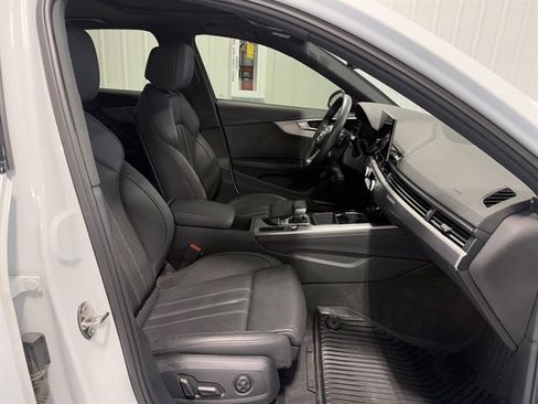 Used 2023 Audi A4 2.0T Premium Plus w/ Premium Plus Package image 25