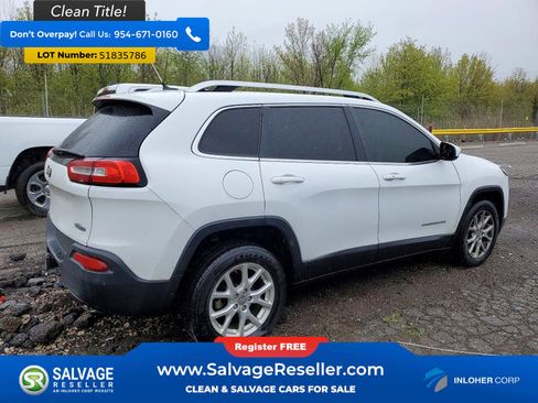 Used 2014 Jeep Cherokee Latitude w/ Comfort/Convenience Group FWD image 4