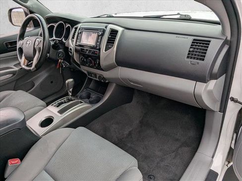 Used 2015 Toyota Tacoma 4x4 Double Cab image 21