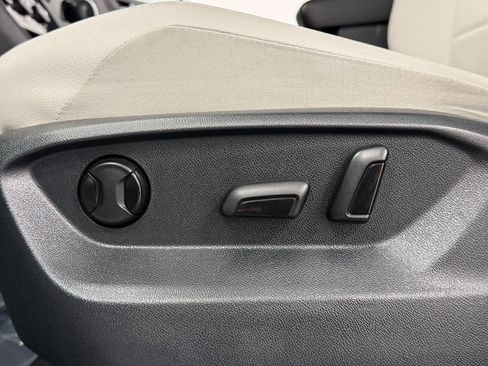 Used 2021 Volkswagen Tiguan SEL w/ 2-Row Tiguan MDO Package image 27