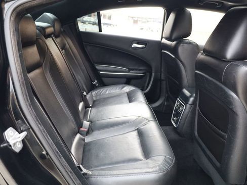 Used 2022 Dodge Charger SXT w/ Leather Interior Group image 22
