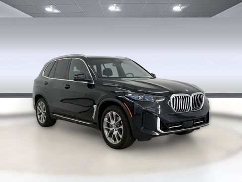 Used 2026 BMW X5 xDrive40i w/ Climate Comfort Package AWD/4WD image 7