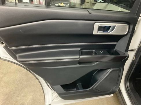 Used 2020 Ford Explorer ST w/ Premium Technology Package AWD/4WD image 15