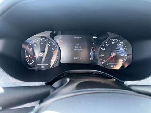 Used 2023 Jeep Compass Latitude AWD/4WD image 12