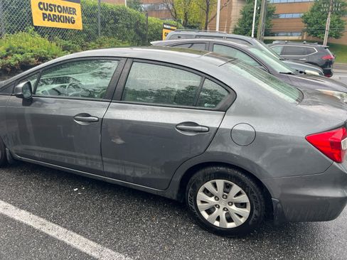 Used 2012 Honda Civic LX image 4