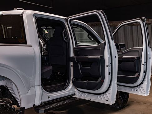 Used 2024 Ford F150 XLT w/ Equipment Group 302A MID image 28