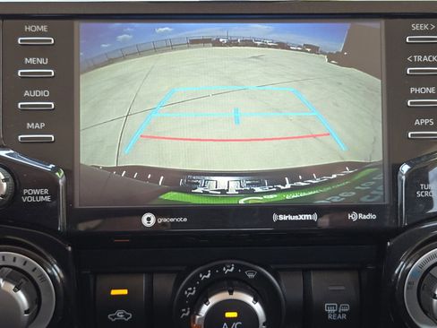 Used 2024 Toyota 4Runner TRD Off-Road AWD/4WD image 18