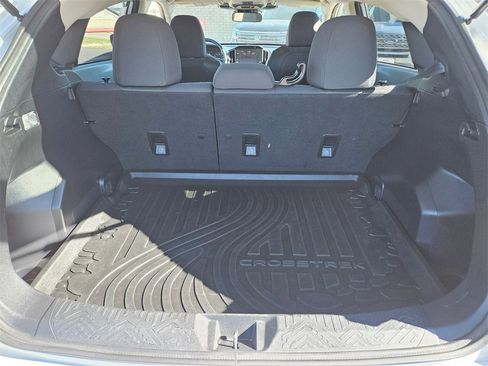 Used 2024 Subaru Crosstrek 2.0i Premium image 25