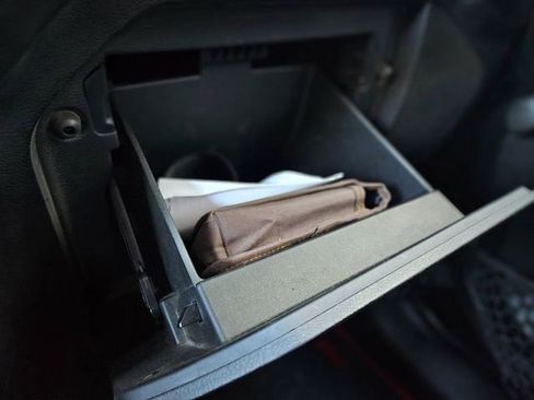 Used 2018 Jeep Wrangler Unlimited Sport image 24