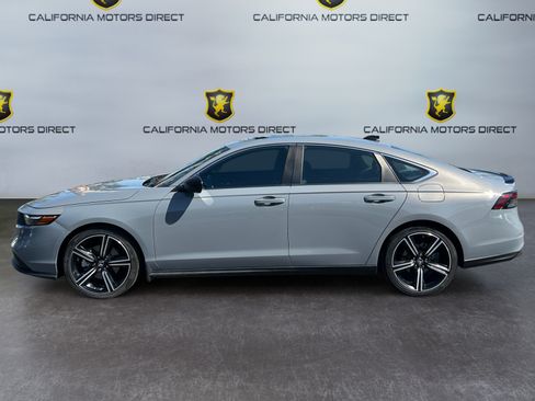 Used 2024 Honda Accord Sport image 2