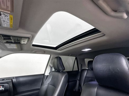 Certified 2023 Toyota 4Runner 40th Anniversary SE image 23