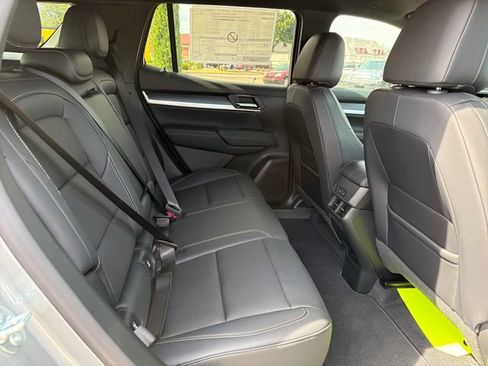 New 2027 GMC Terrain Elevation w/ Elevation Premium Package FWD image 23