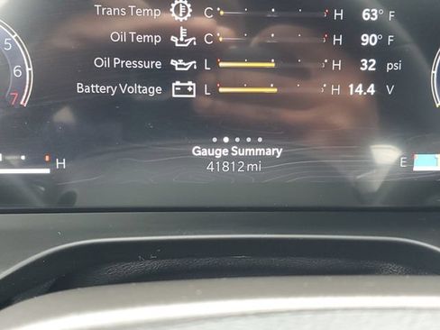 Used 2023 Jeep Grand Cherokee L Laredo AWD/4WD image 23