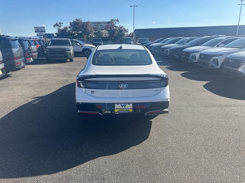 New 2024 Hyundai Sonata SEL AWD/4WD image 29