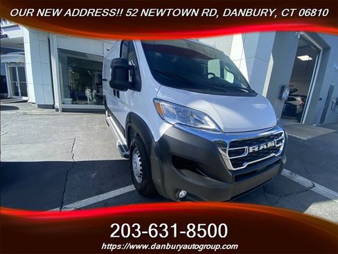 Used 2025 RAM ProMaster 2500 w/ U-Haul Equipment Group FWD image 11