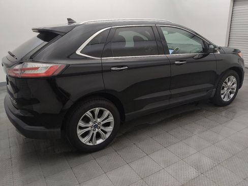 Used 2019 Ford Edge Titanium AWD/4WD image 10
