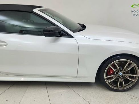 Used 2024 BMW M440i Convertible w/ Premium Package RWD image 7