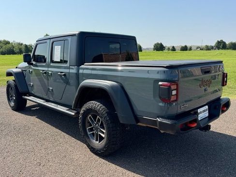 Certified 2024 Jeep Gladiator Mojave w/ Technology Group AWD/4WD image 4