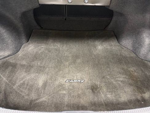 Used 2015 Toyota Camry SE image 22