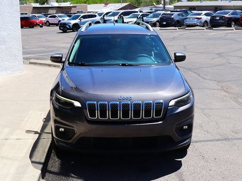 Used 2021 Jeep Cherokee Latitude Lux w/ Comfort/Convenience Group AWD/4WD image 15