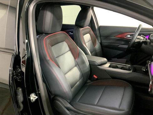 Used 2024 Chevrolet Equinox EV RS FWD image 7