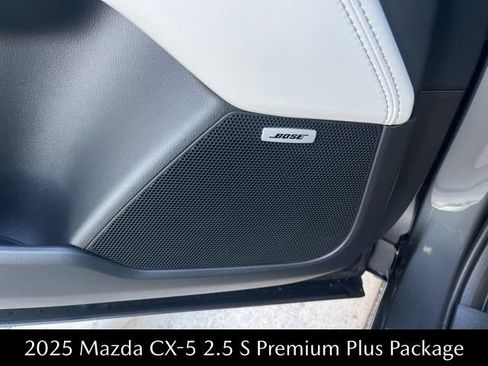 New 2025 MAZDA CX-5 AWD 2.5 S w/ Premium Plus Pkg image 7