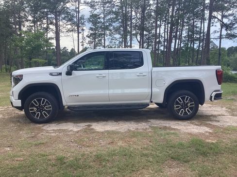 New 2026 GMC Sierra 1500 AT4 w/ AT4 Premium Package AWD/4WD image 2