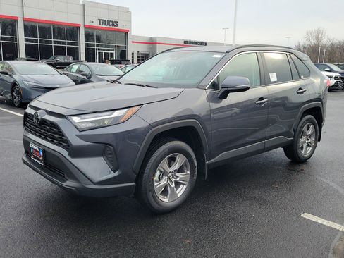 New 2025 Toyota RAV4 XLE image 3